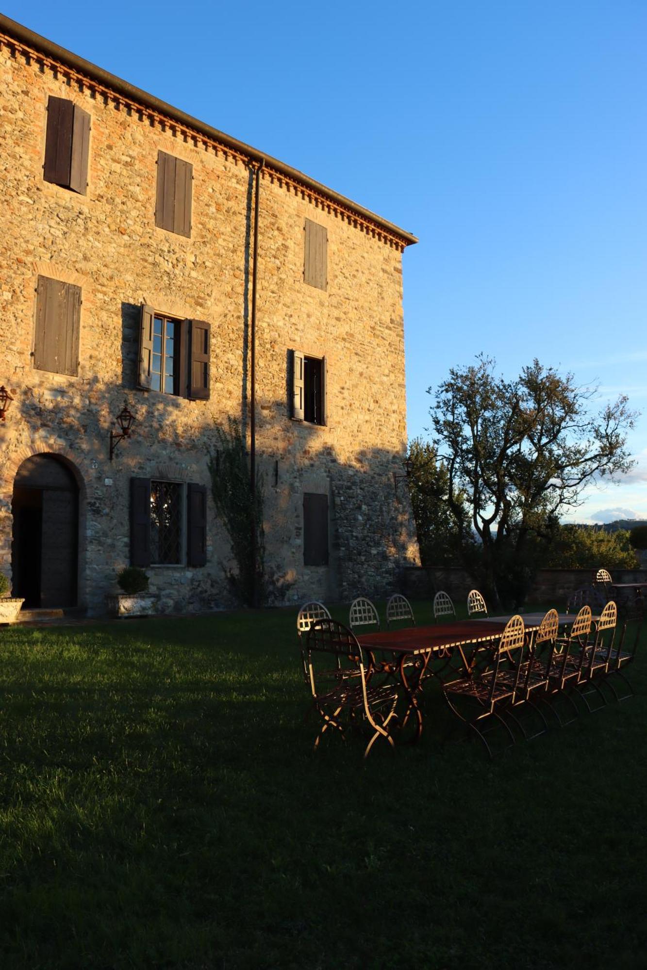 Castello Di Viano Villa Eksteriør billede