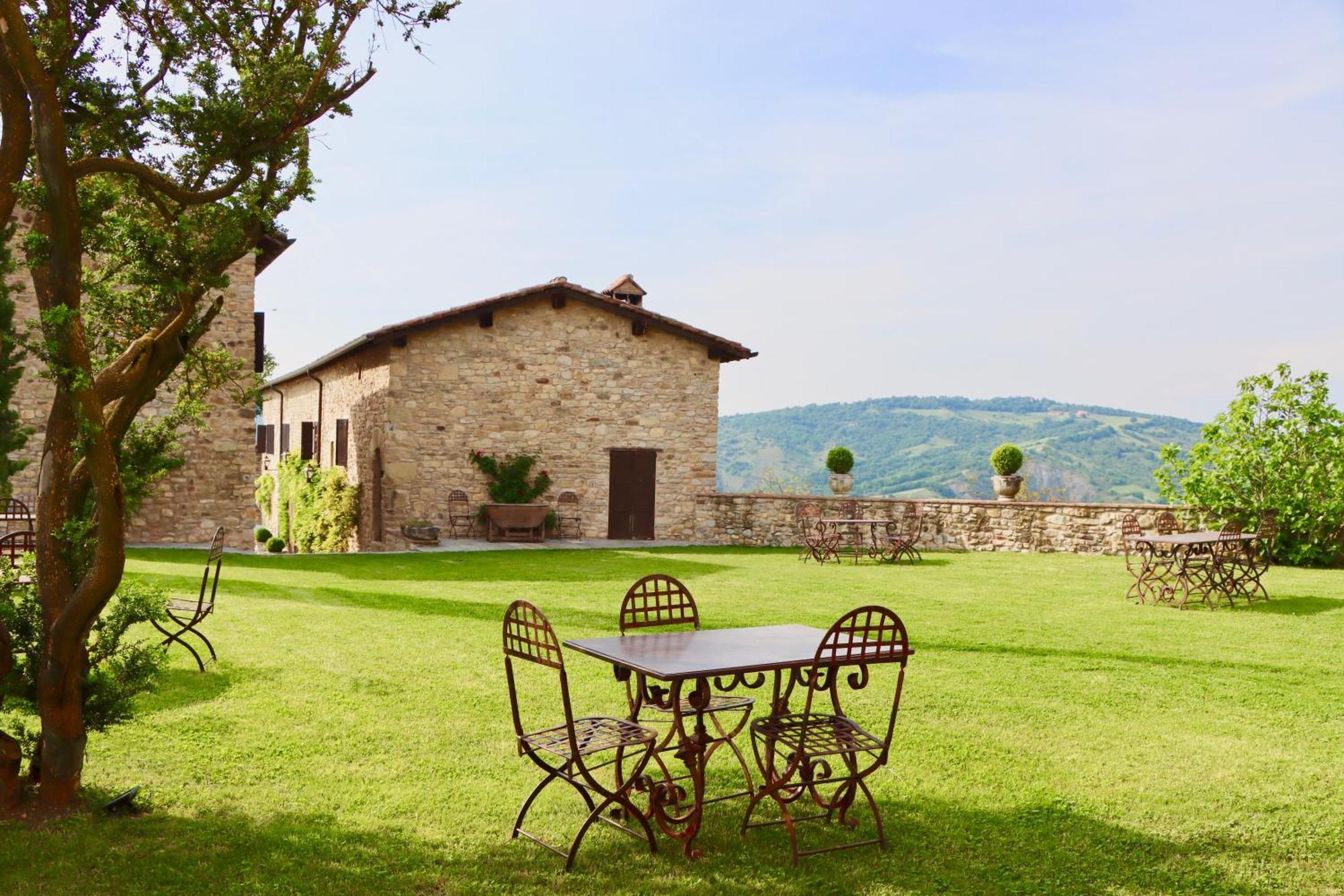 Castello Di Viano Villa Eksteriør billede