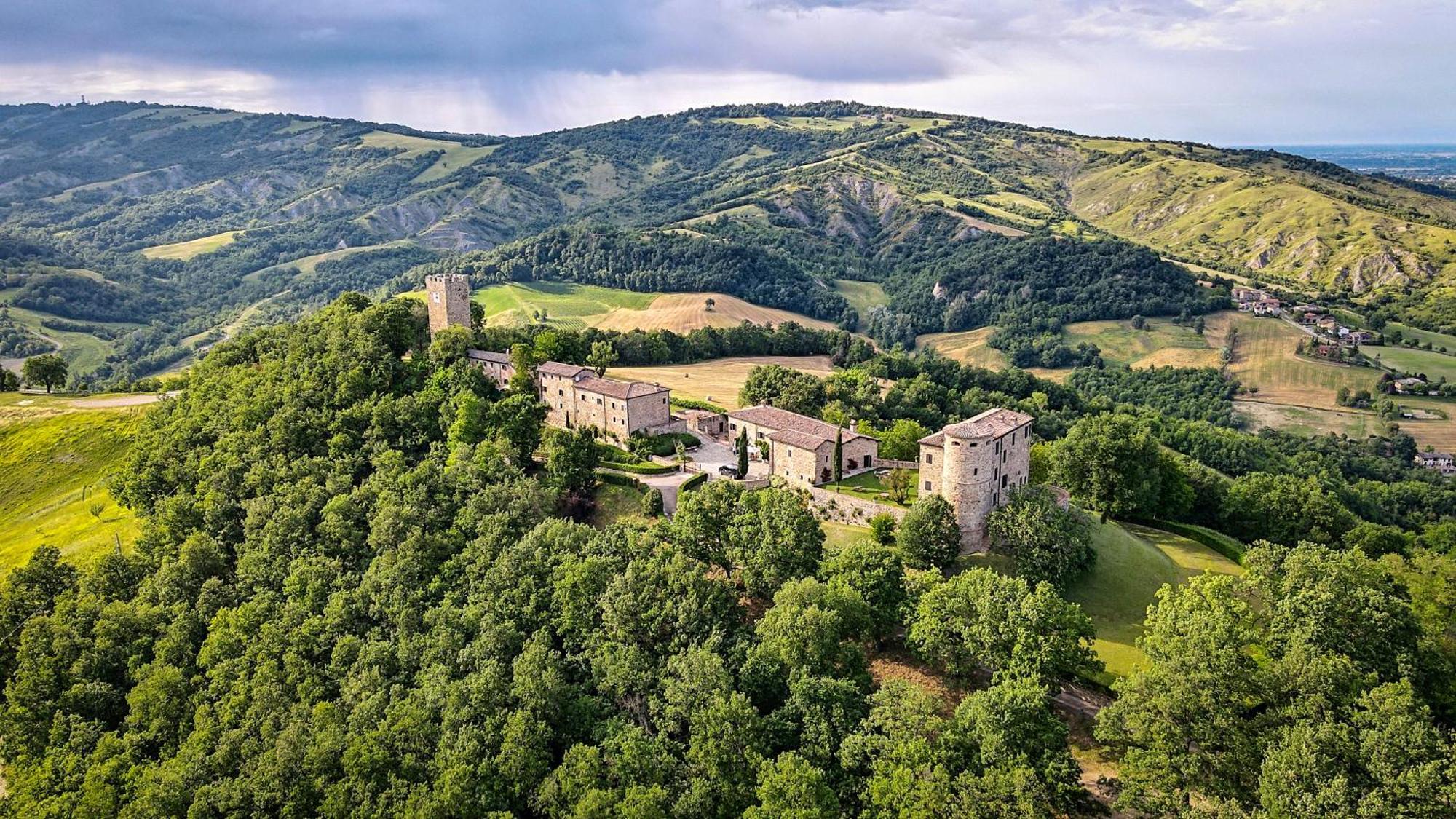 Castello Di Viano Villa Eksteriør billede