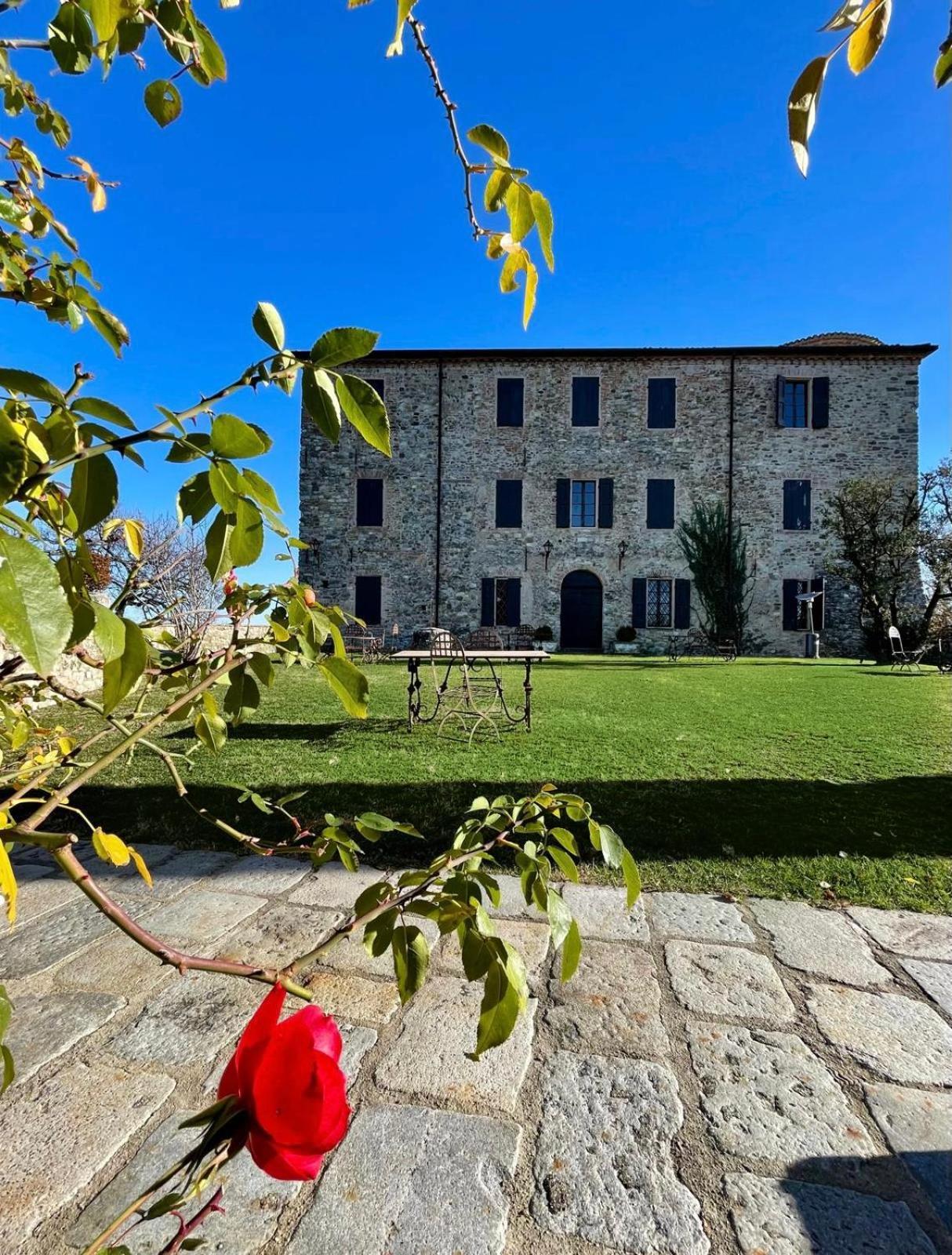 Castello Di Viano Villa Eksteriør billede